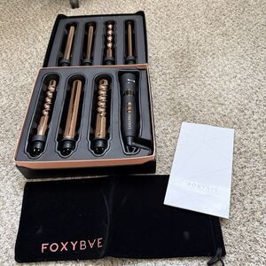 FOXYBAE ROSE GOLD TITANIUM 7-IN-1 CURLING WAND In Box